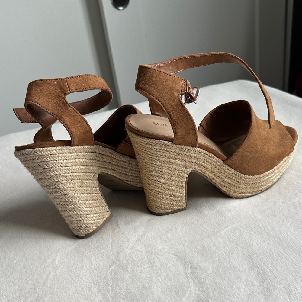 Platform Wedge Sandals - Picture 4 of 5